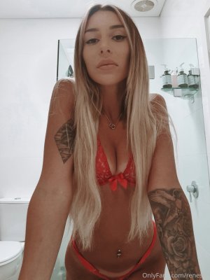 Renee Savy Photo #24