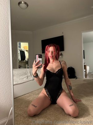 ariiexclusive Photo #26