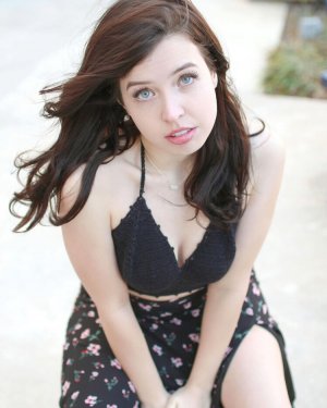 Silver Nicole Photo #2