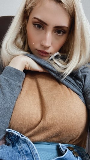 Athena Cosplay Photo #24