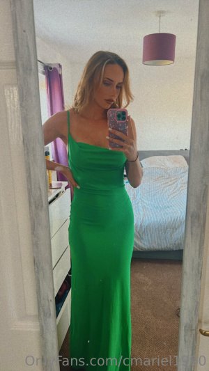 Cerimarie1990 Photo #42