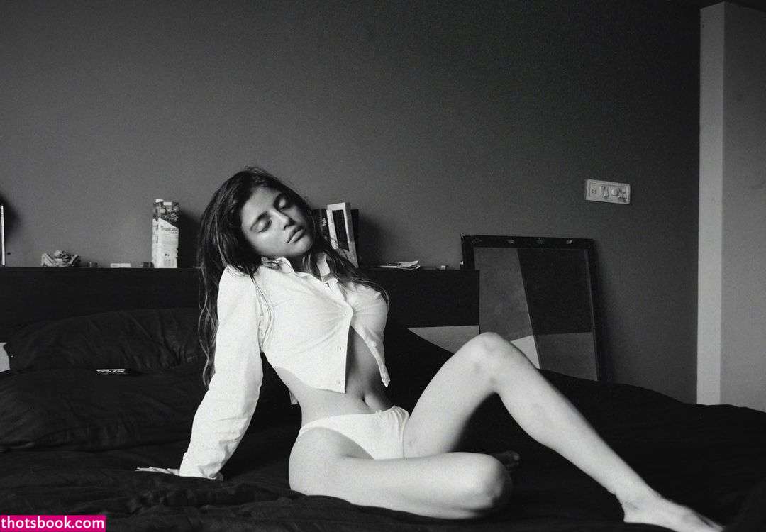 Swagata Sanyal Photo #37