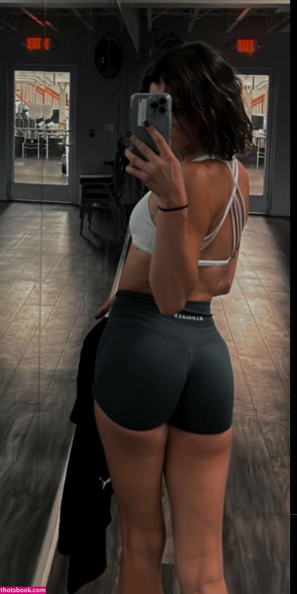 Sierra Wobb Photo #5