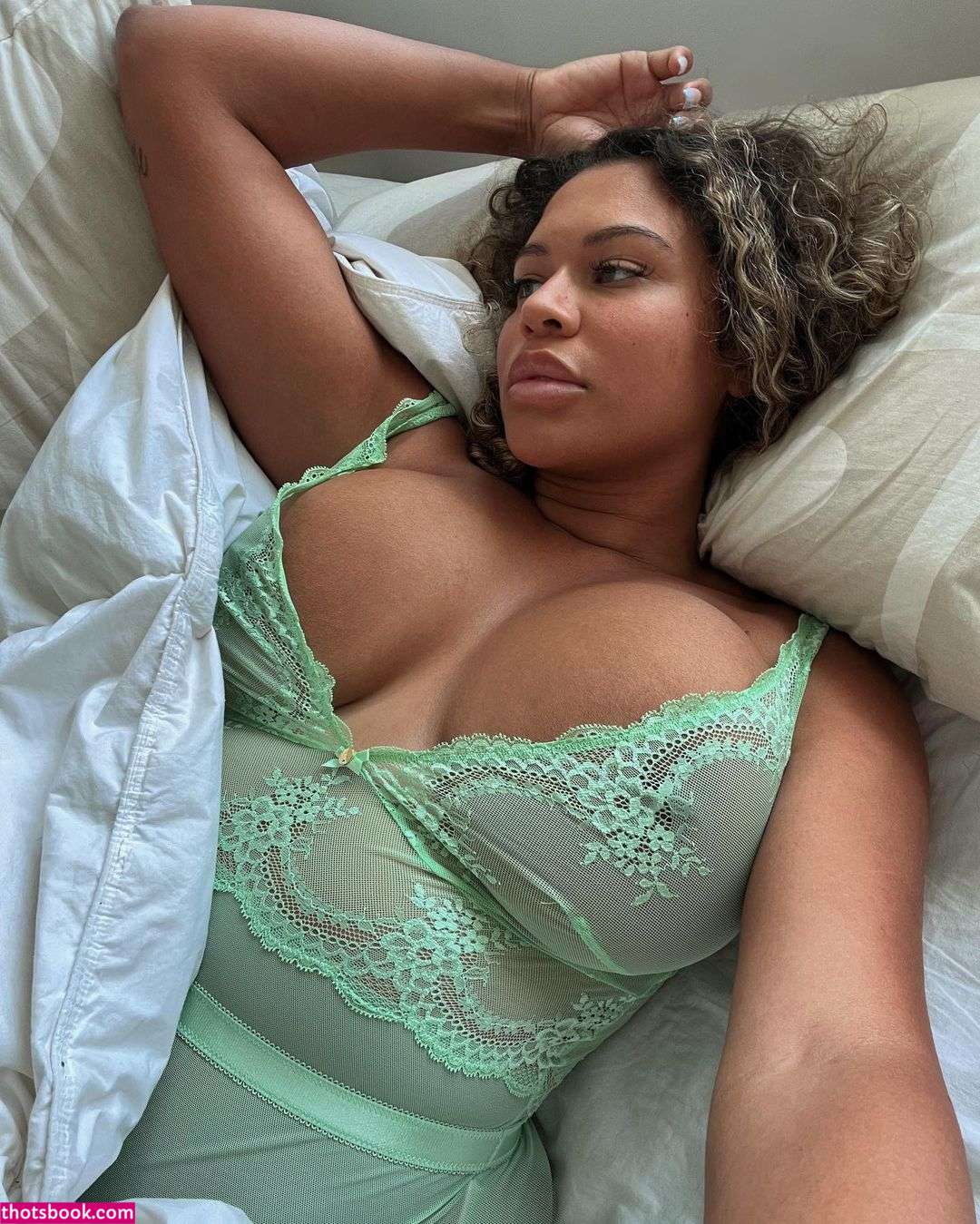 Chanelle Mauricette Photo #4