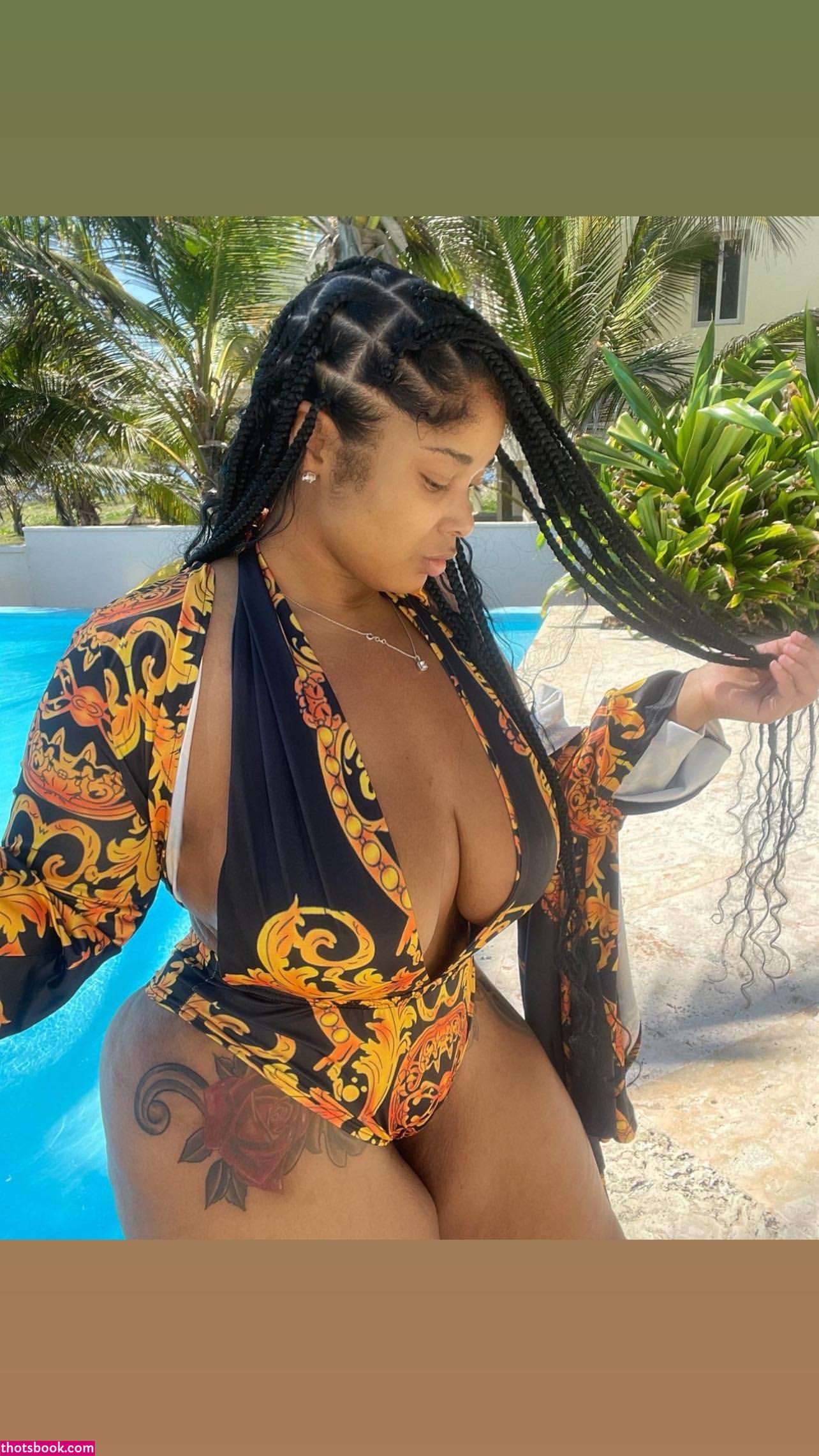 Truebeauty334 Photo #8