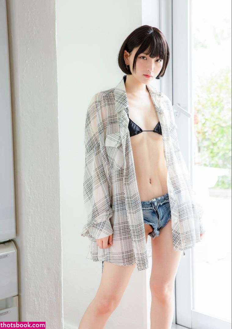 Marina Amatsu Photo #78