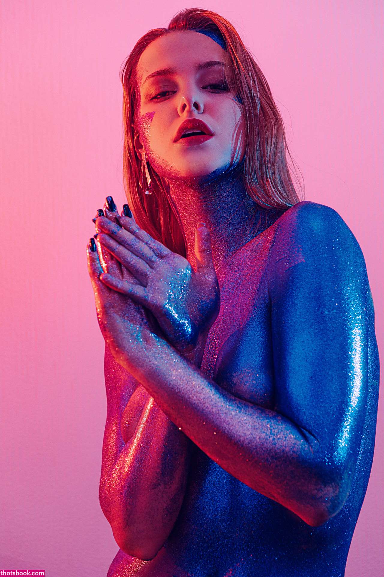 Anna Plugar Photo #13