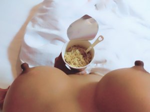 Fernie Warisa Photo #4