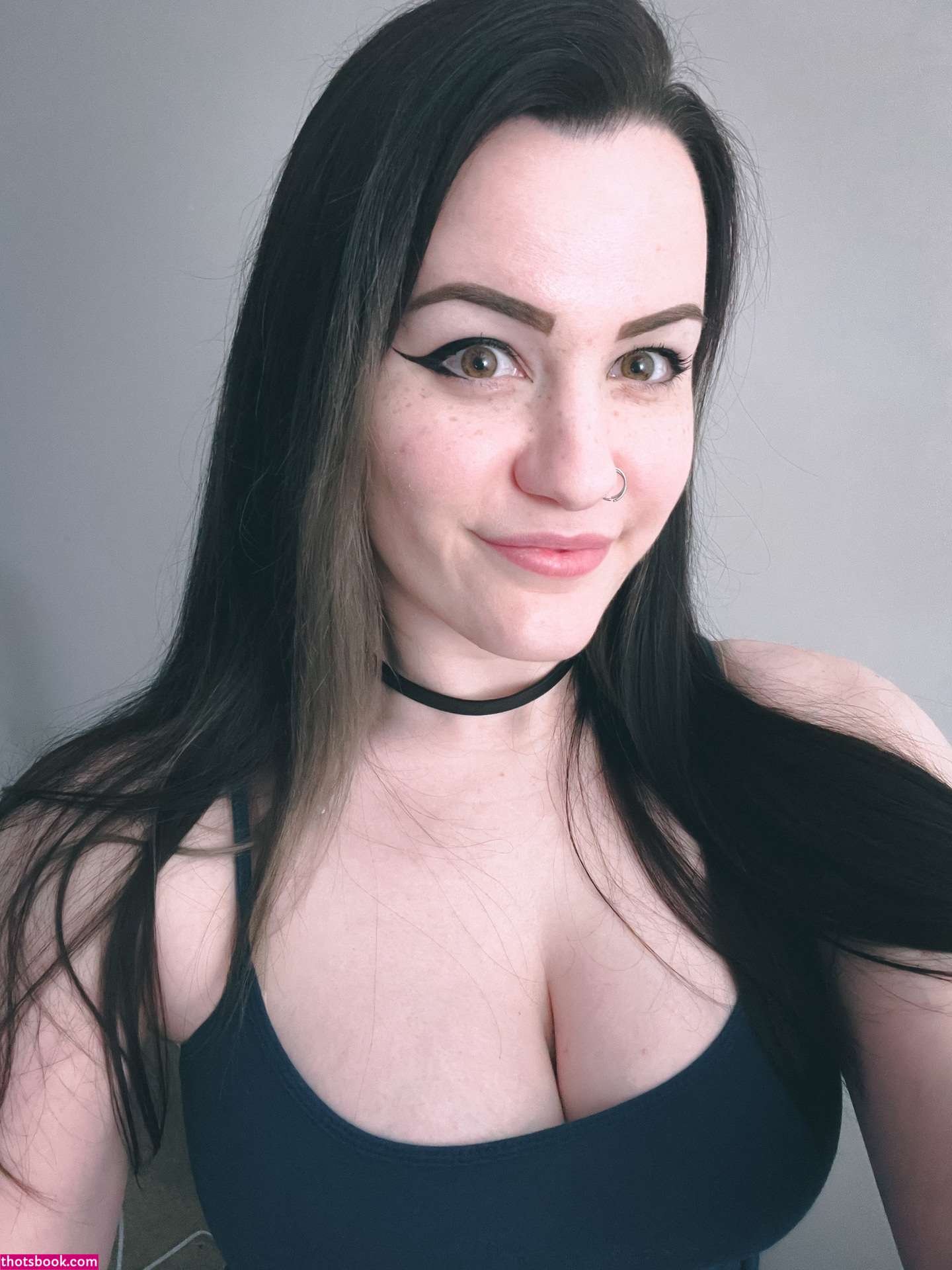 Concealedbones Photo #8