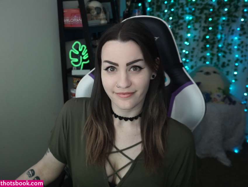 Concealedbones Photo #40