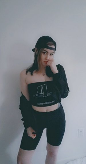 Concealedbones Photo #55