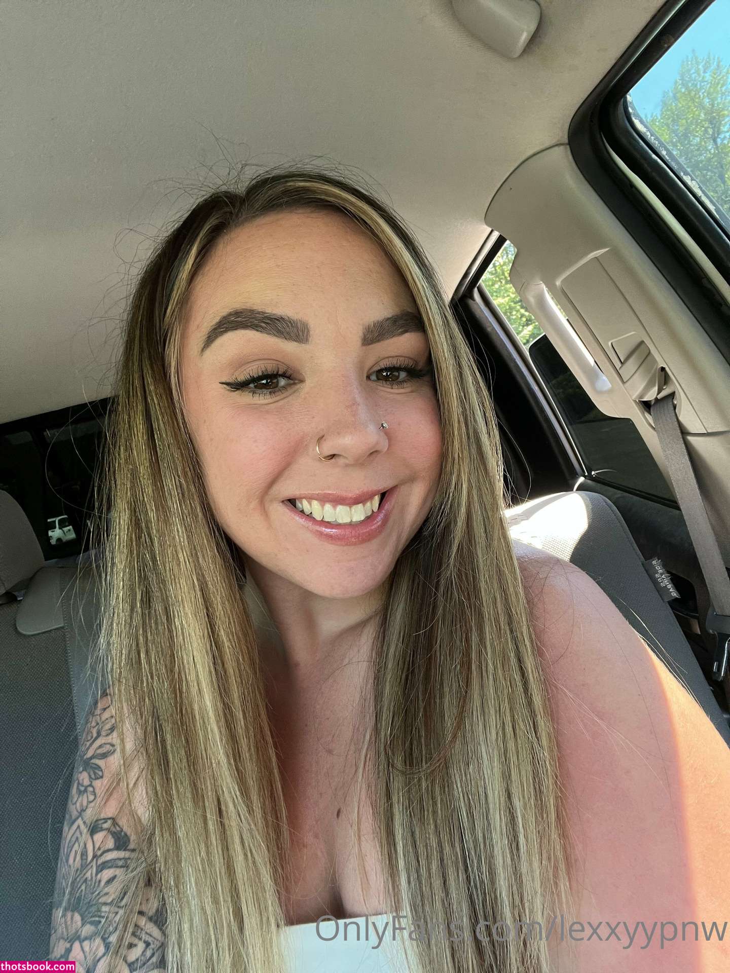 Hotwifelexx Photo #81