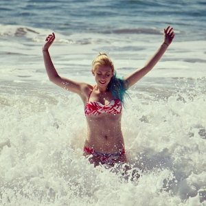 Nicole Skyes Photo #12