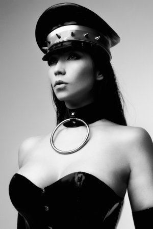 obeymistressterra Photo #18