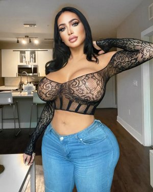 Anel Peralta Photo #38