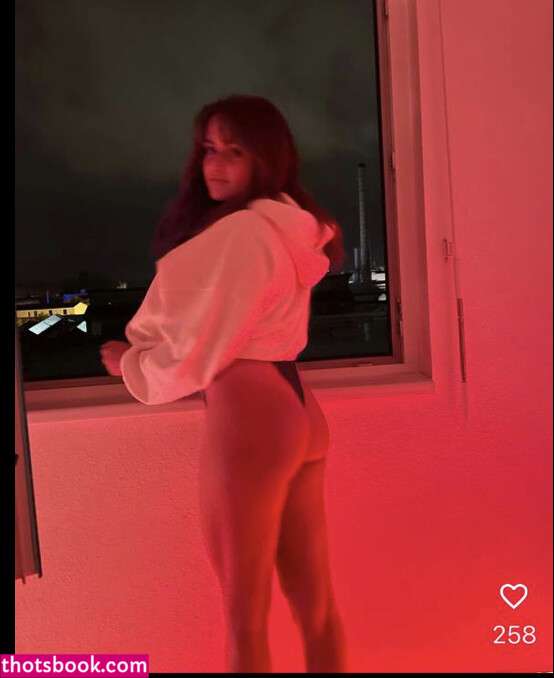 Charlotte Haffner Photo #31