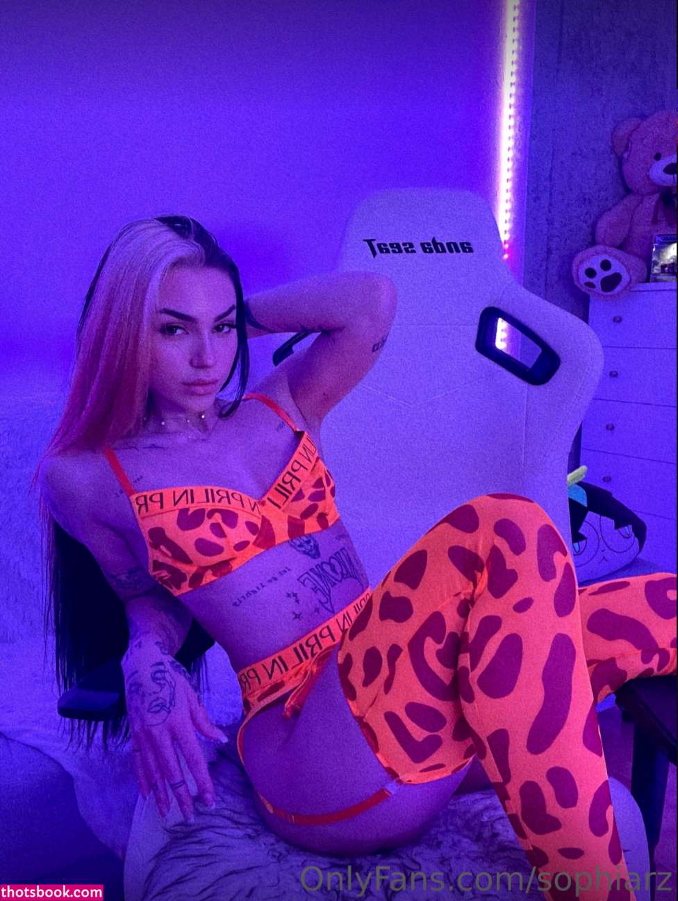 Sophiarizou Photo #32