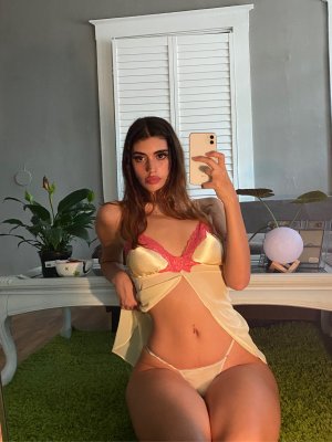 Whoreonica Photo #94