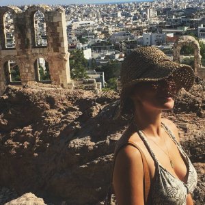 Alba Baptista Photo #8