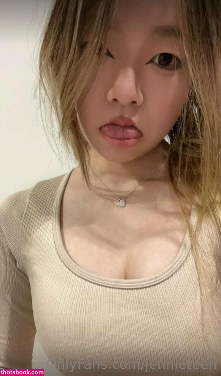 Jennie Photo #2