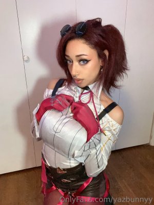 Yazbunny Photo #45