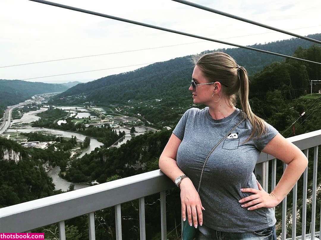 Maria Body Photo #42