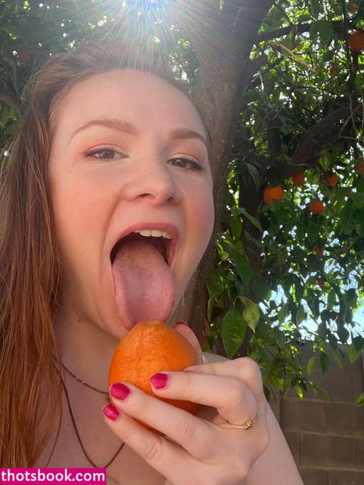 Yaya Gingersnatch Photo #9