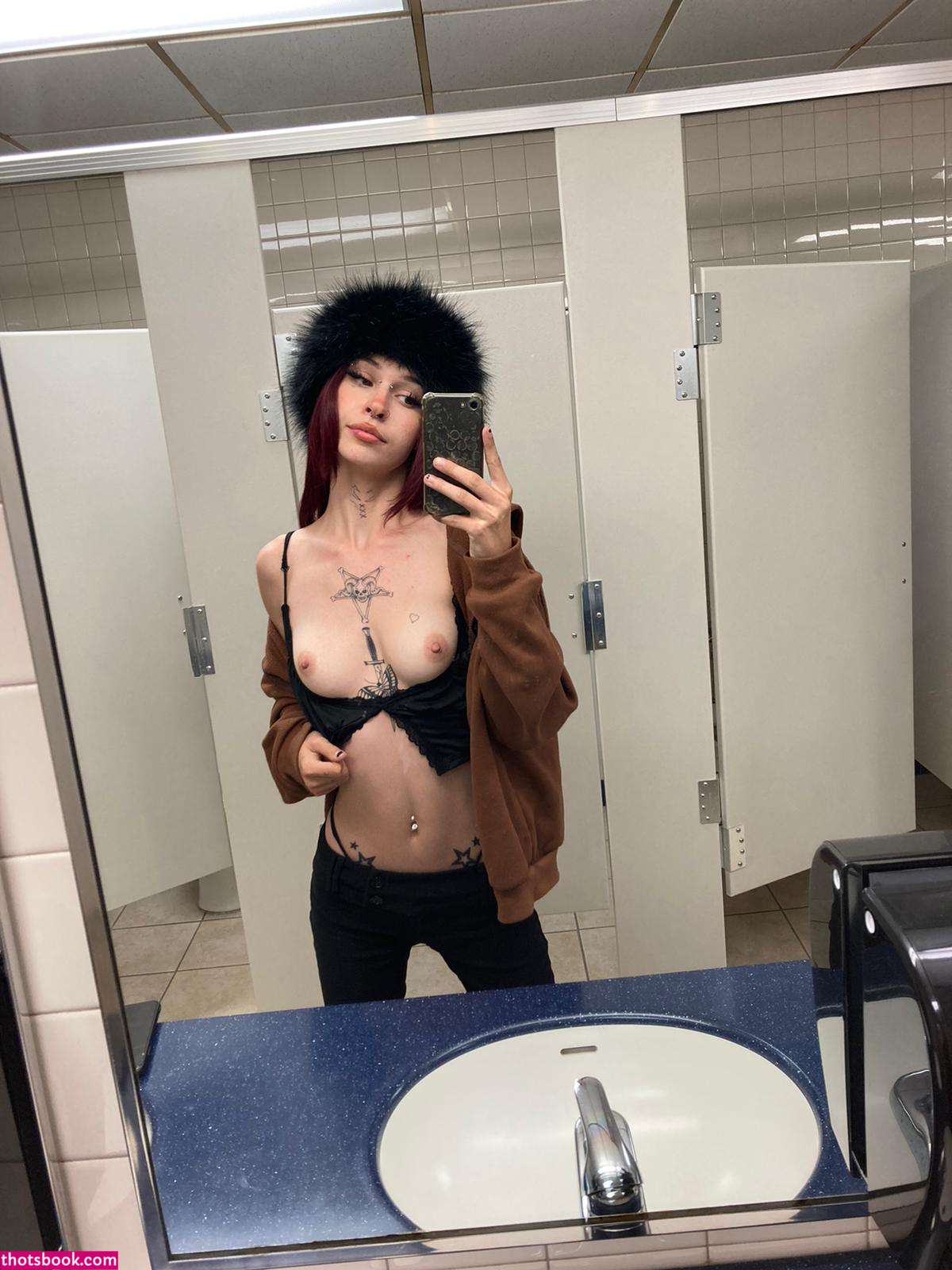 kazumiiaddii Photo #2