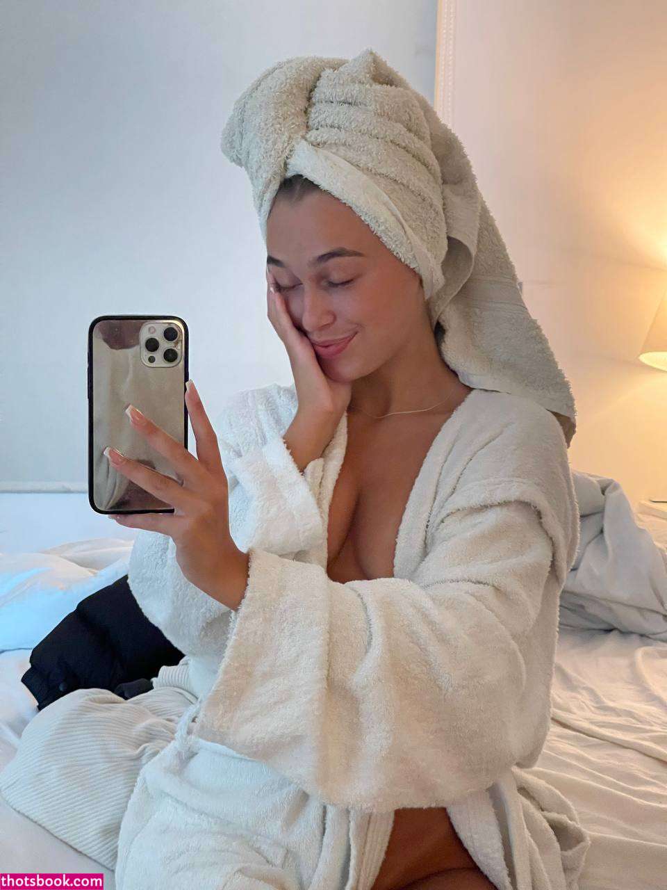 Georgina Rose Photo #9