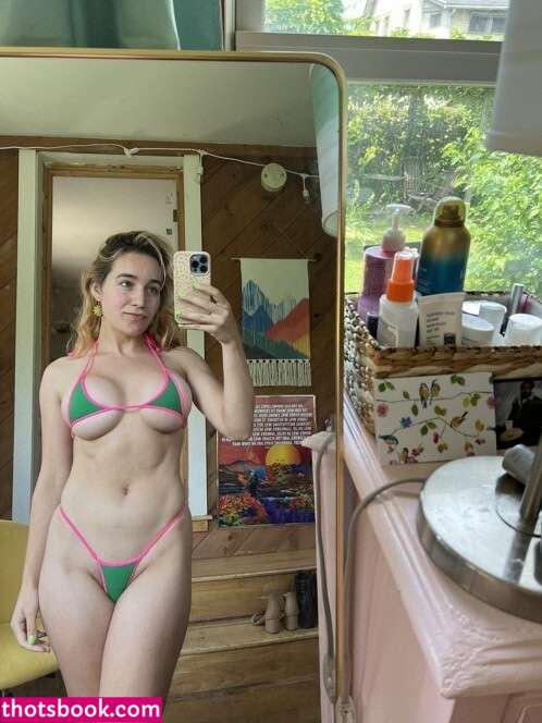 Erin Postsoffice Photo #55