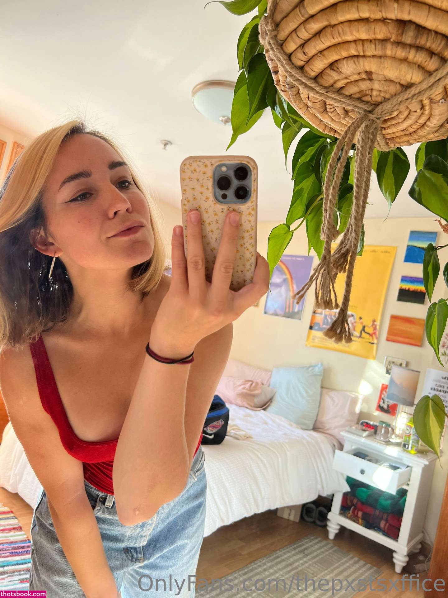 Erin Postsoffice Photo #65