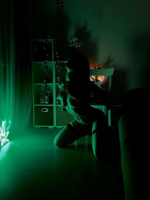 Jenniferwilly Photo #16