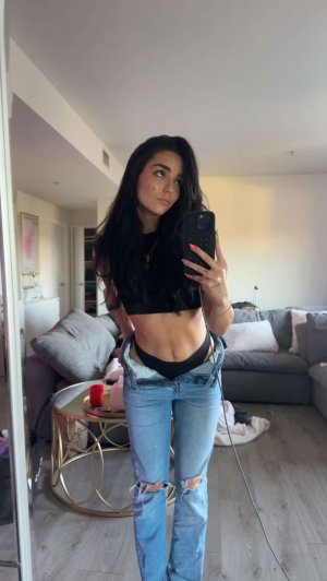 Indiana Massara Photo #24