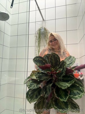 Stupidandhot Photo #4