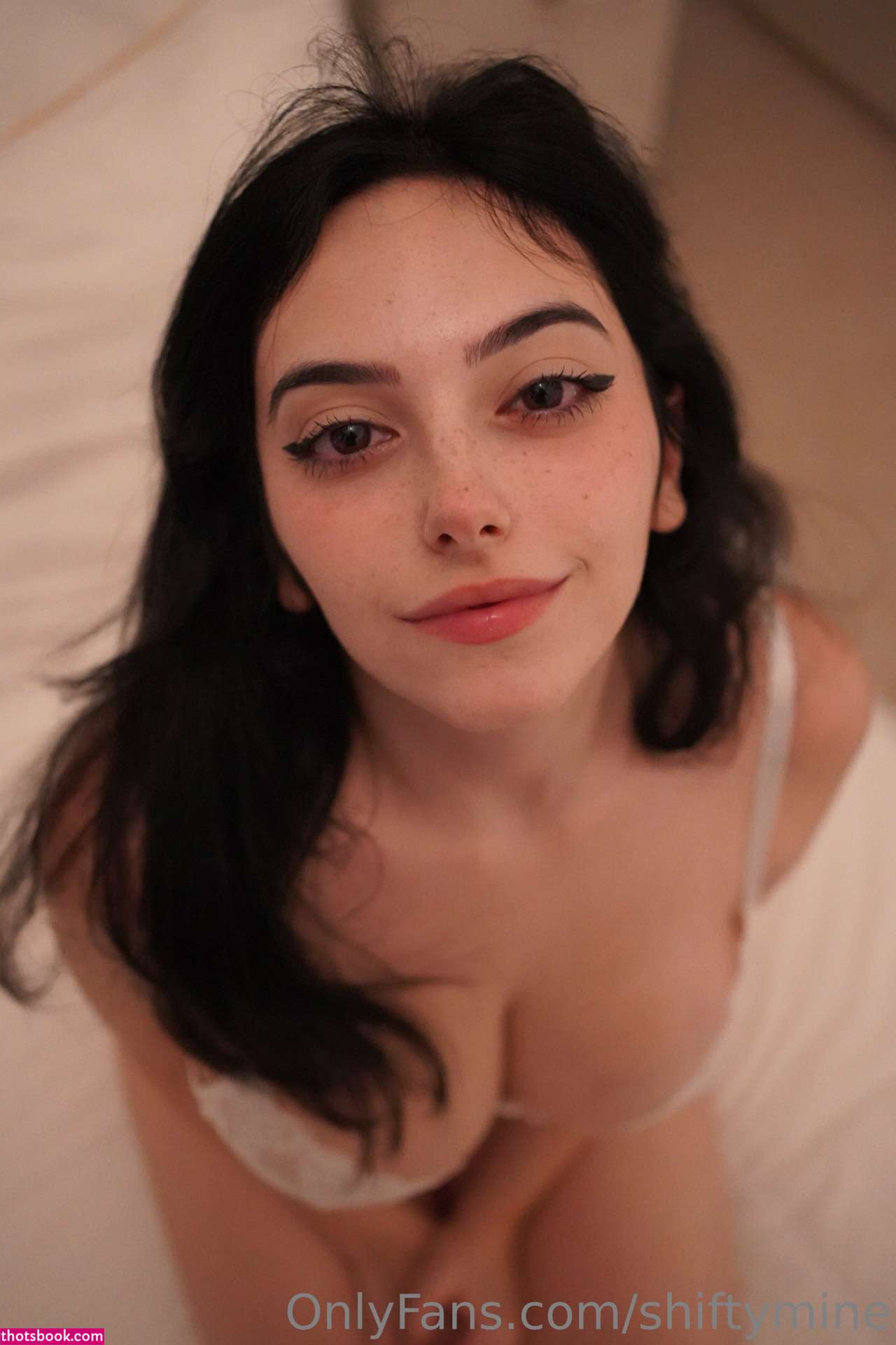 Shiftymine Photo #364