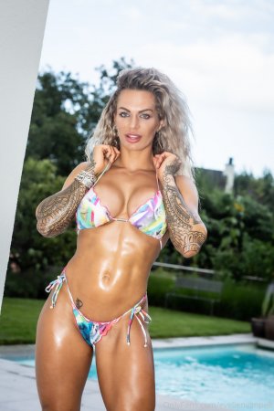 Evelien Van Pelt Photo #8