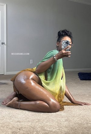 misscarramello Photo #37