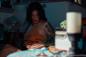 Dallas Maxwell Photo #60