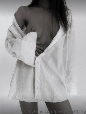 pretylittlething Photo #55