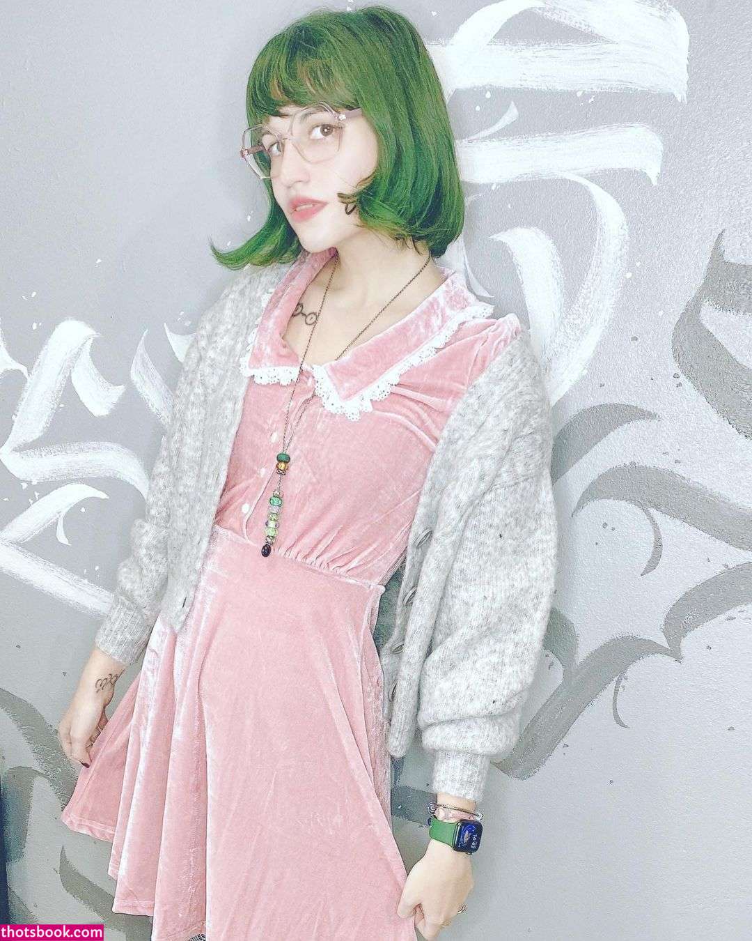 Arils Chest Photo #53