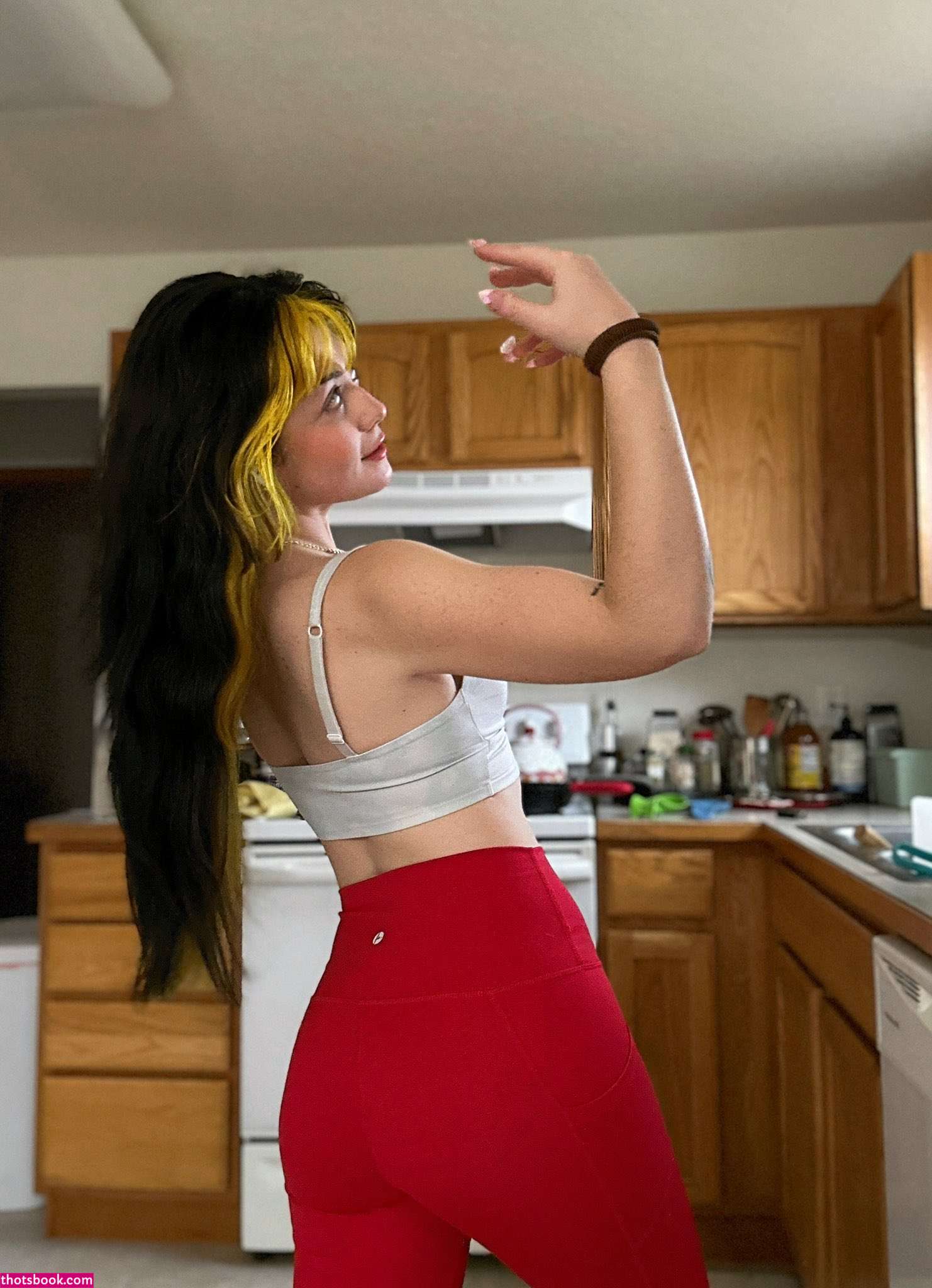 Bootyhaver Photo #26