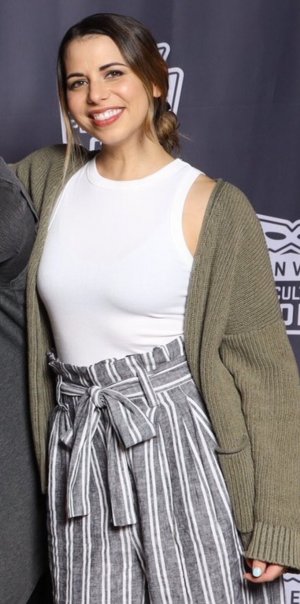 Laura Bailey Photo #5