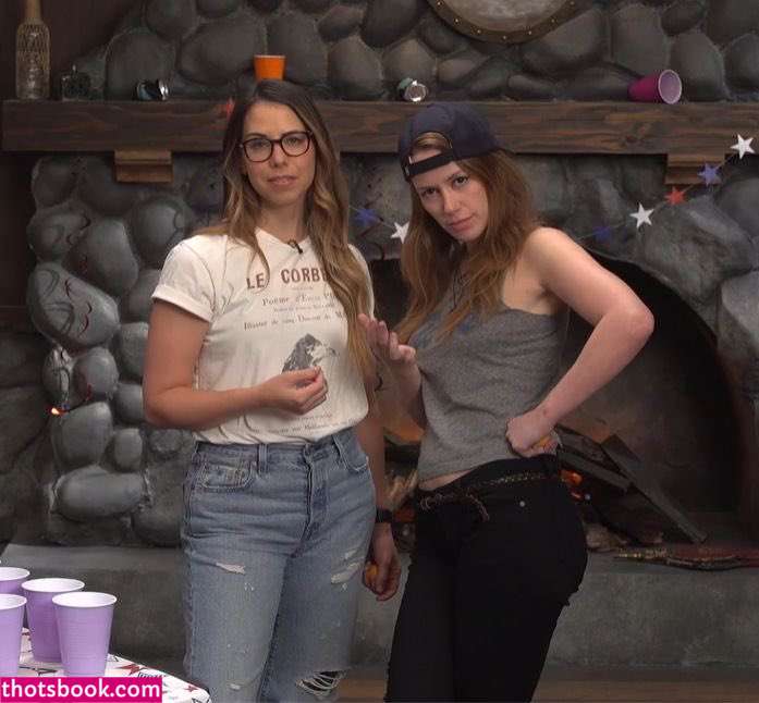 Laura Bailey Photo #22