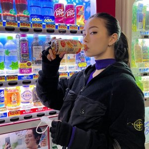 Lauren Tsai Photo #11