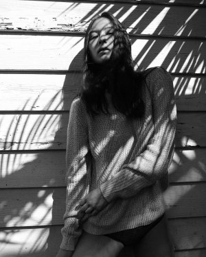 Lauren Tsai Photo #20