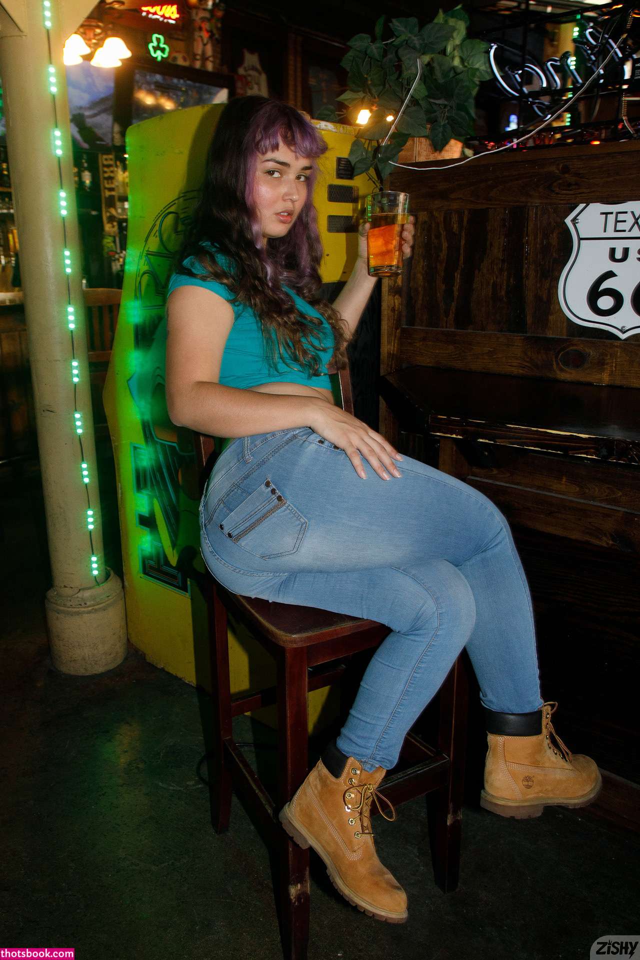 Lilsweetheartbreaker Photo #8