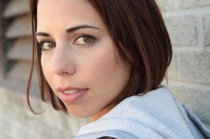 Laura Bailey Photo #38