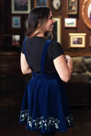 Laura Bailey Photo #51