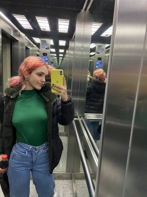 onlymiauwu Photo #12