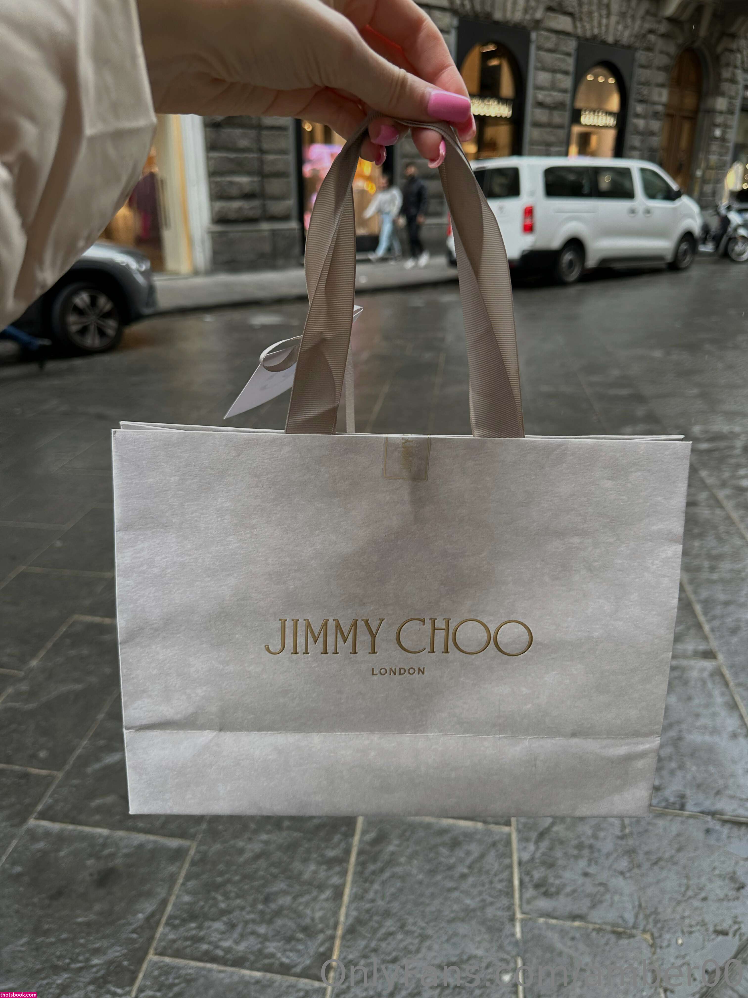 Godessamber Photo #26